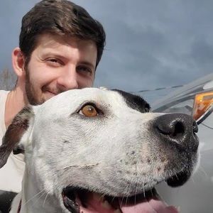 Meet your Posher, Stuart